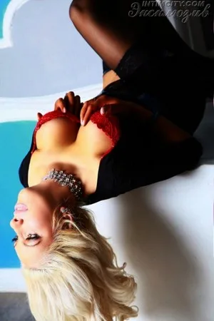 prostituée La Garde❷