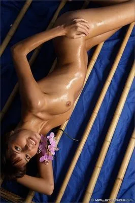 Elena de Athis-Mons❷